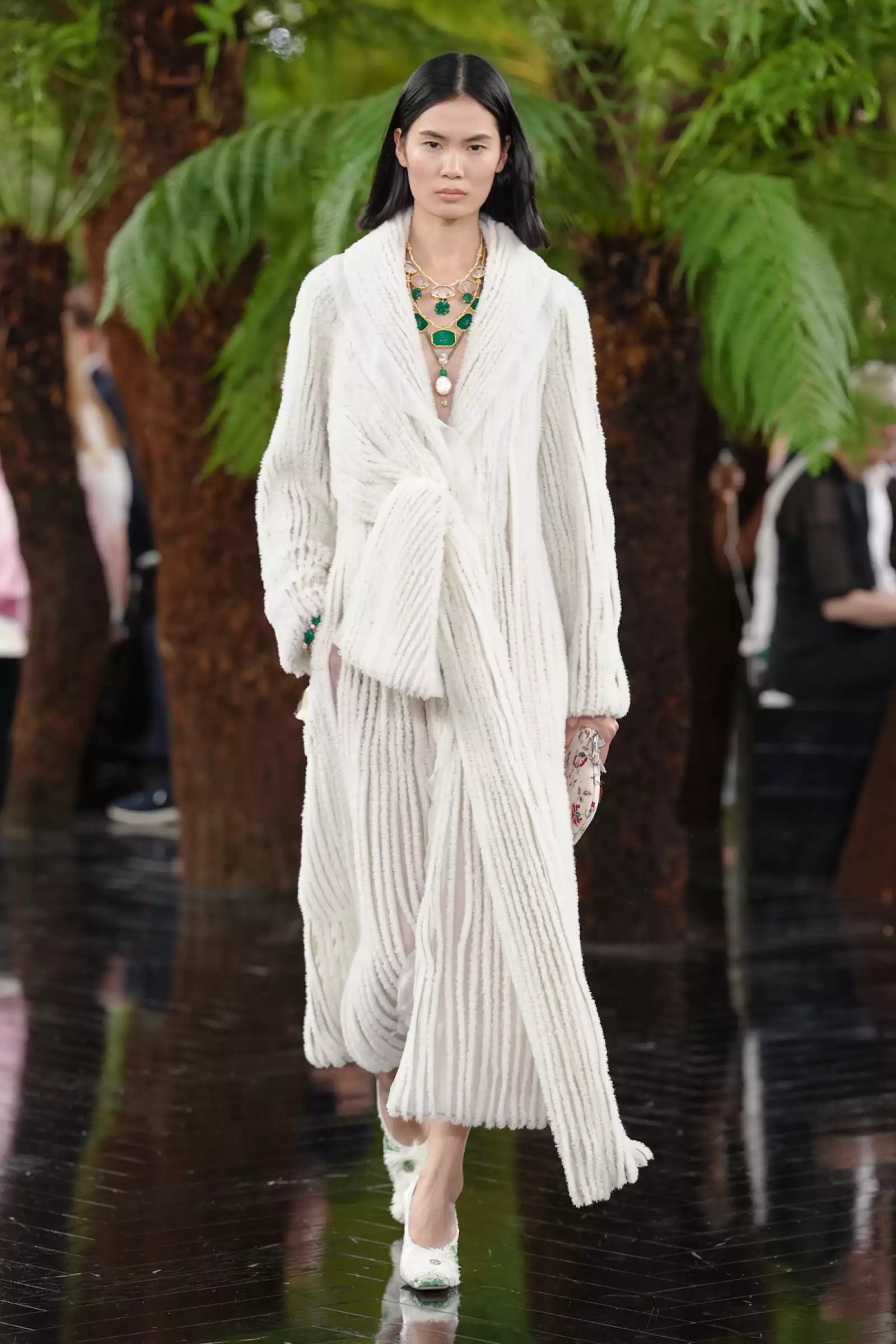 Christian Dior HC F26 010.jpg
