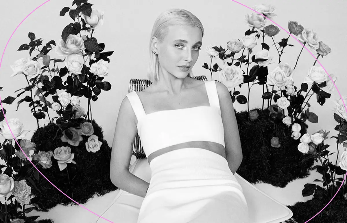 EMMA-CHAMBERLAIN-LANCOME.jpg