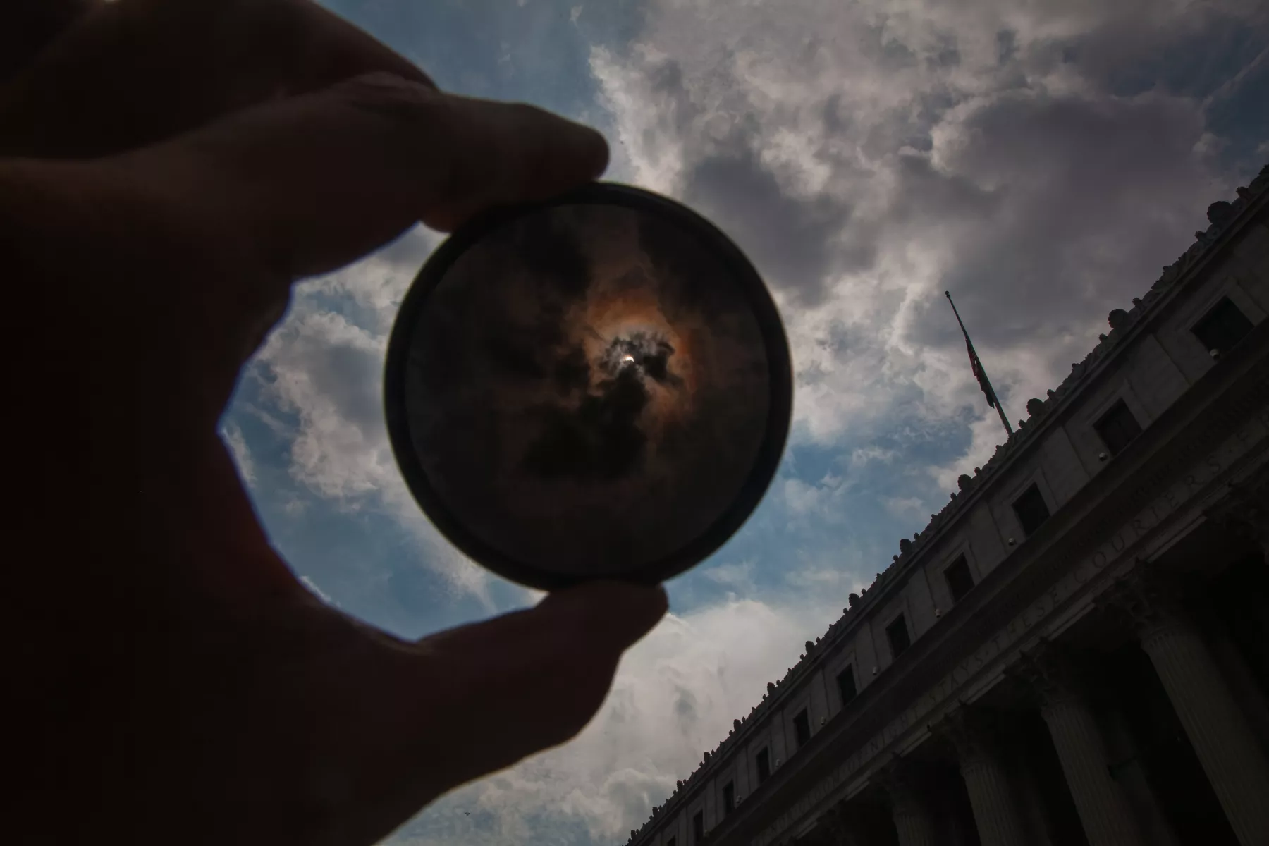 Lentes para ver el eclipse solar