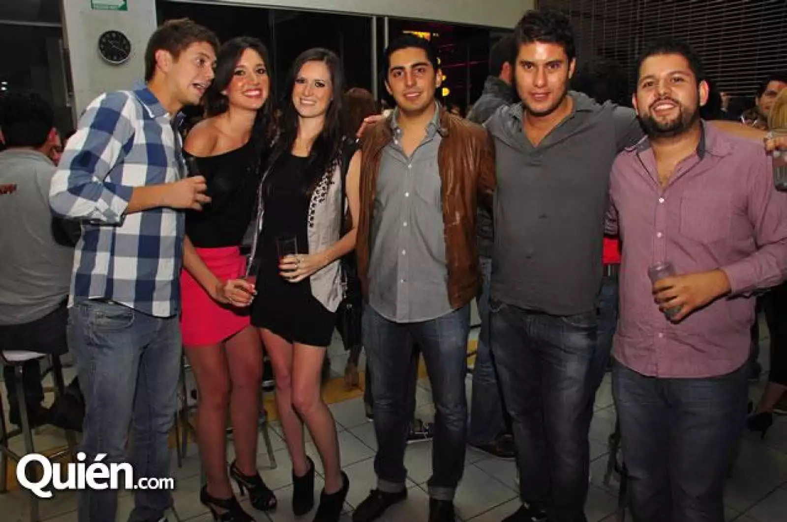 Víctor Jiménez,Marce Chavarría,Mariana Loya,Andrés Aguayo,Diego Gómez,Hans Mariscal.