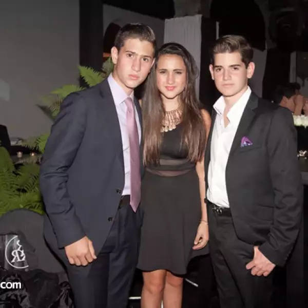 Santiago Manzur,Tamara Manzur,Emilio Riestra