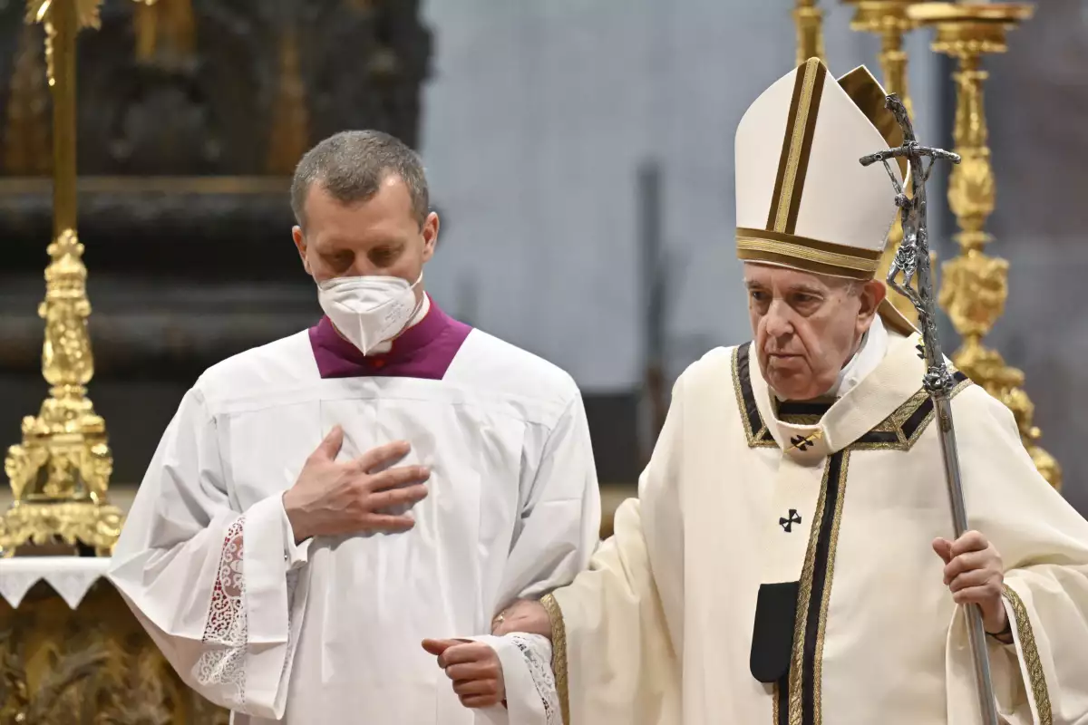 Papa francisco "El mundo está en guerra"