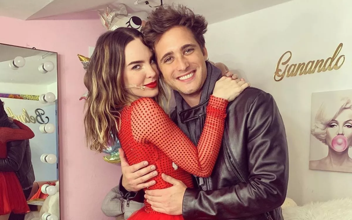 Belinda y Diego Boneta