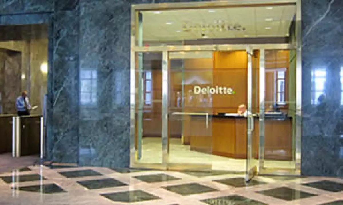 El gigante de la consultoría está comprometido con el desarrollo profesional de los nuevos empleados.  (Foto: Cortesía de CNNMoney)