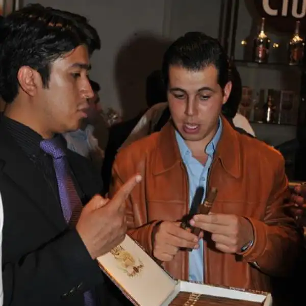 Presentación botella Chivas Regal