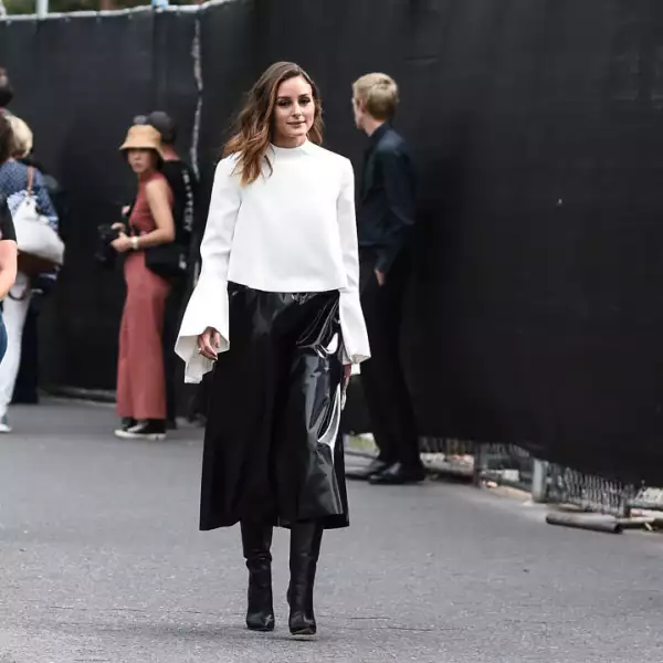 Street Style - New York Fashion Week September 2019 - Day 5
