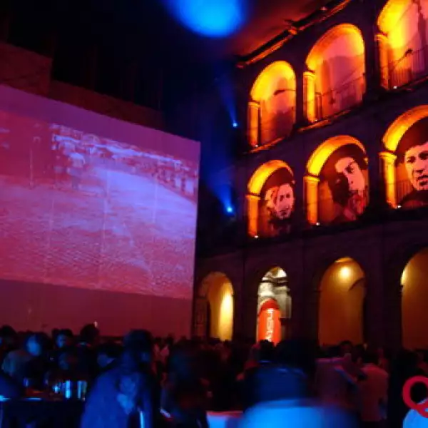 Aspectos. Inauguración de la exposición fotografica de Mario Testino