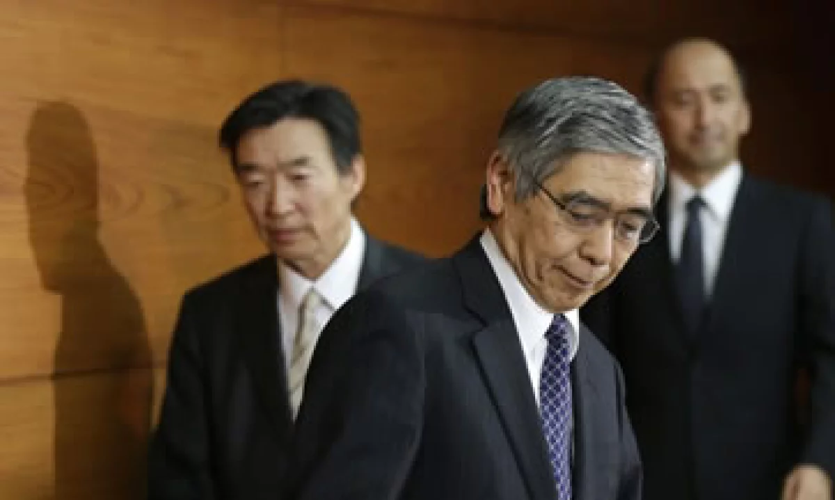 Haruhiko Kuroda, gobernador del Banco de Japón, dijo que la entidad seguirá de cerca los movimientos en el mercado de bonos. (Foto: Reuters)