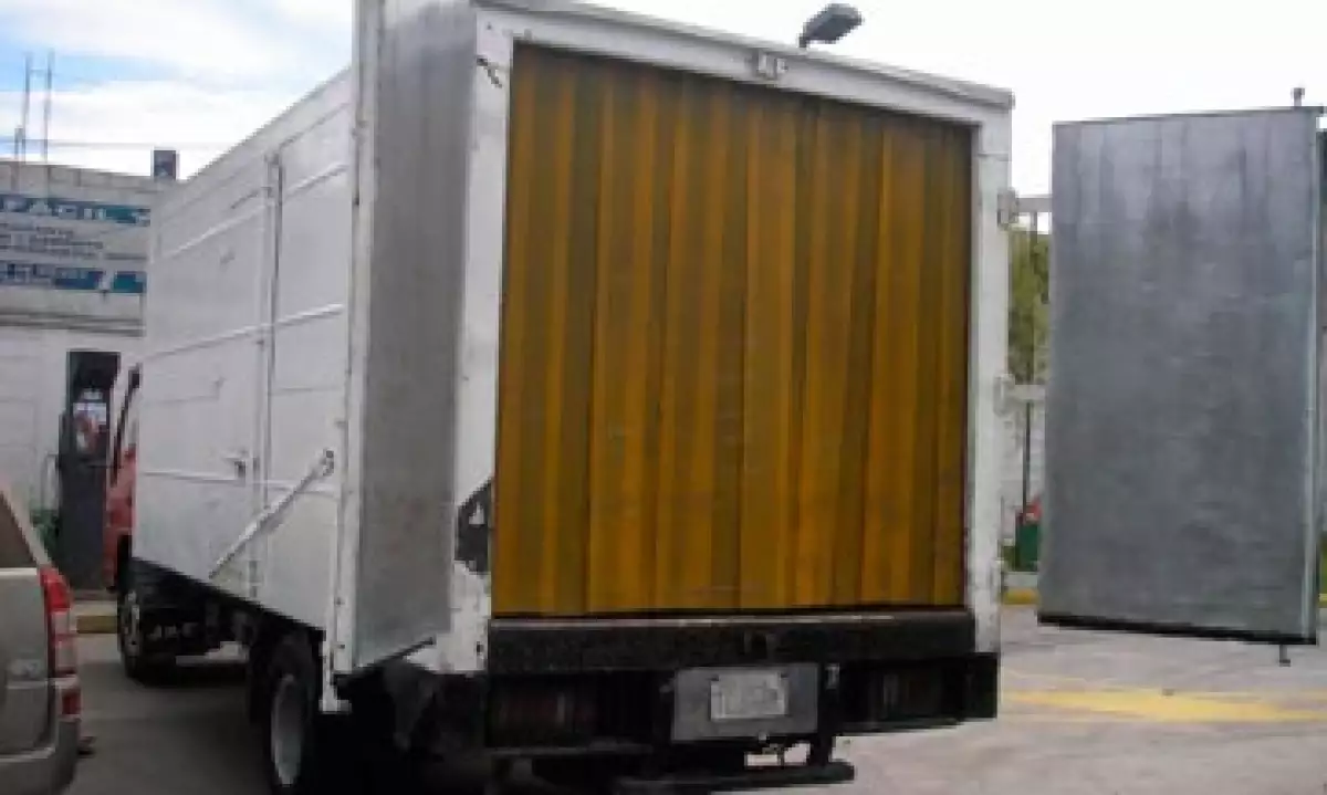 Camion-Refri03
