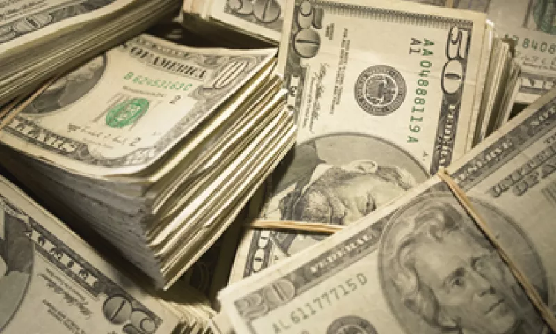 Se incluyen las cuentas de personas físicas residentes en México que generen más de 10 dólares de intereses al año. (Foto: Getty Images)