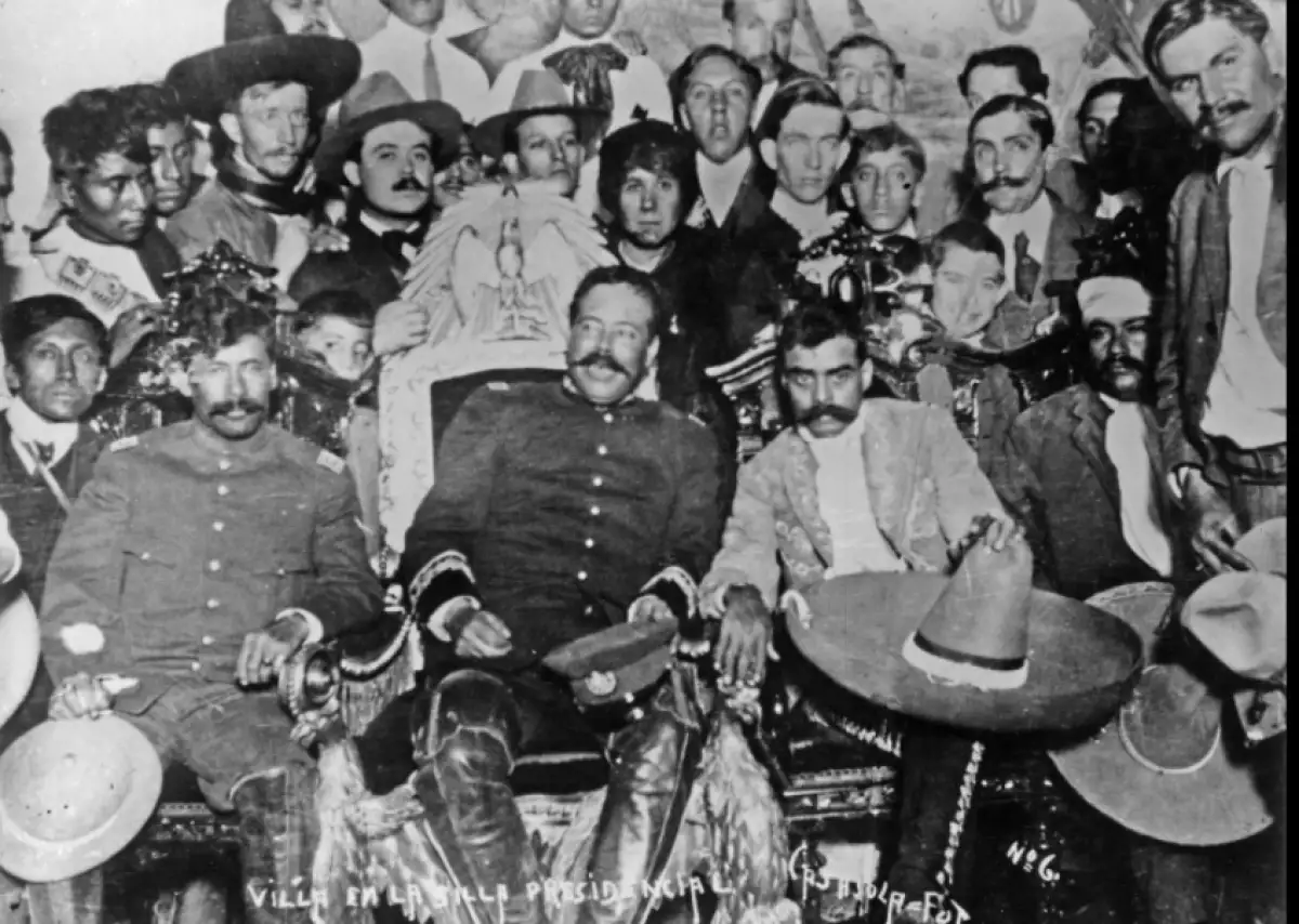 silla presidencial villa zapata.png