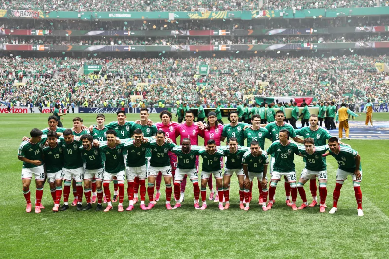 Santiago Giménez es el jugador mexicano con mayor valor de mercado antes del partido frente a Ecuador.
