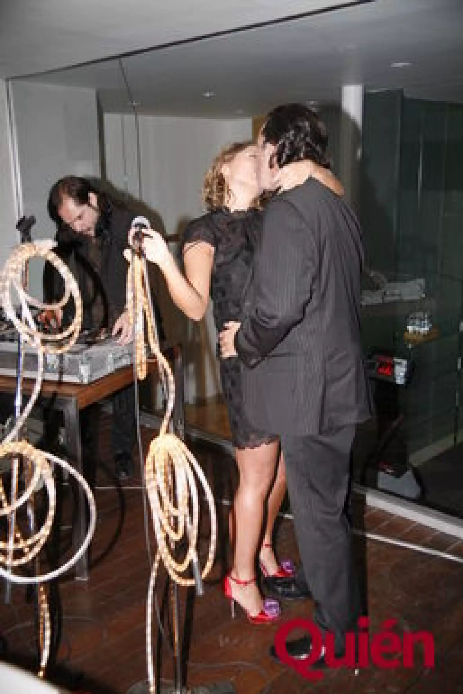 Ludwika Paleta, Plutarco Haza