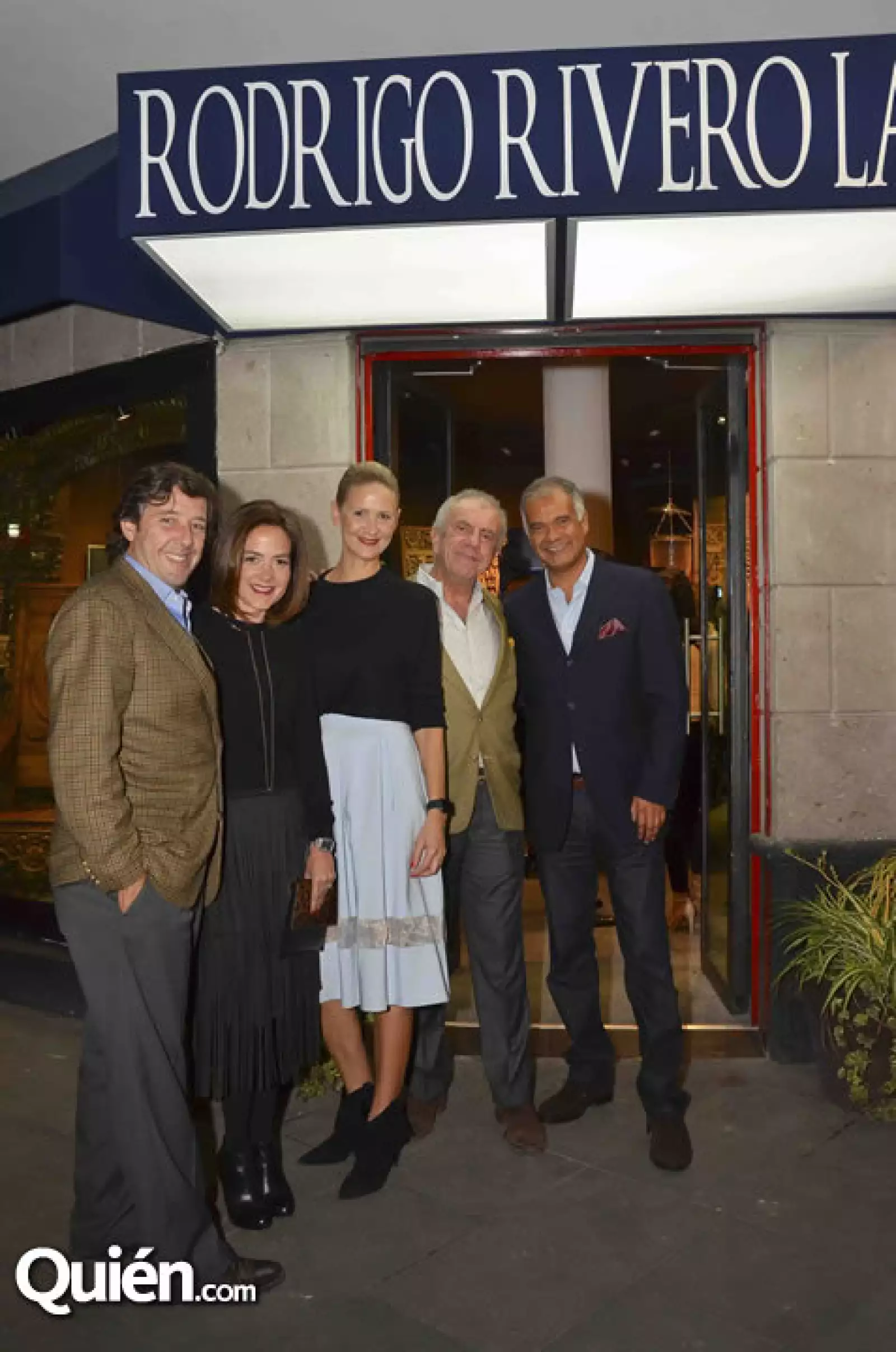 Miguel y Denise Gómez de Parada, María de Bellefon, Rodrigo Rivero Lake y José Ignacio Rubio