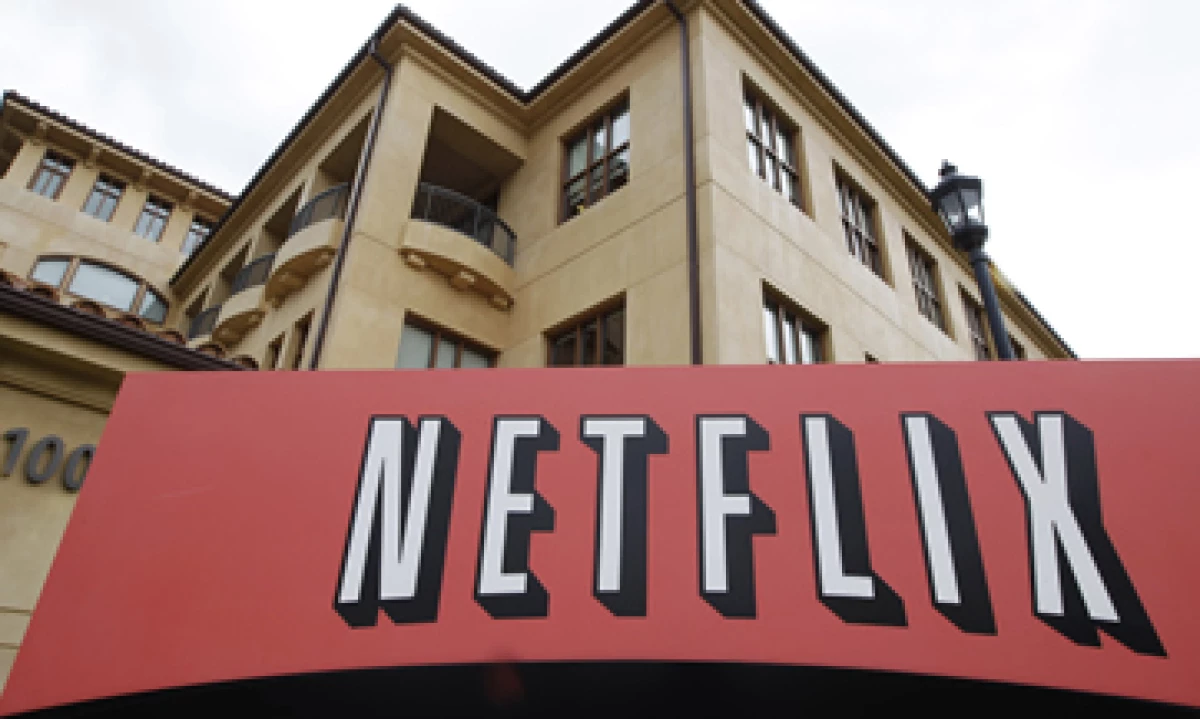 Netflix ha logrado adaptarse a su mercado a través de los años, antes enviaba por correo los títulos y ahora los presenta en línea. (Foto: AP)