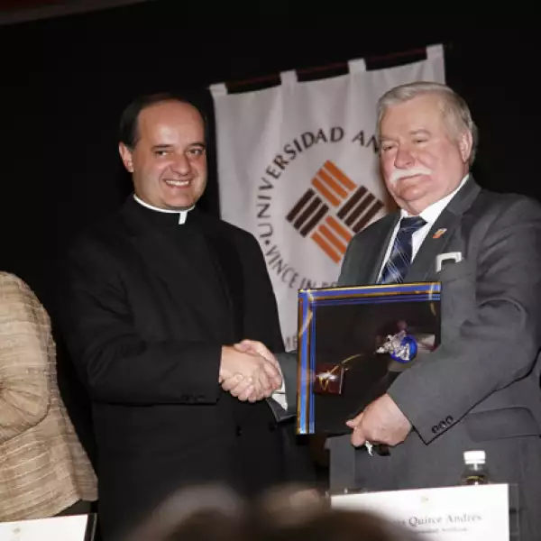 Lech Walesa en la Anáhuac