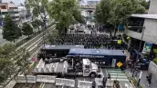 Policías detienen marcha de la CNTE hacia el Estadio Ciudad de México