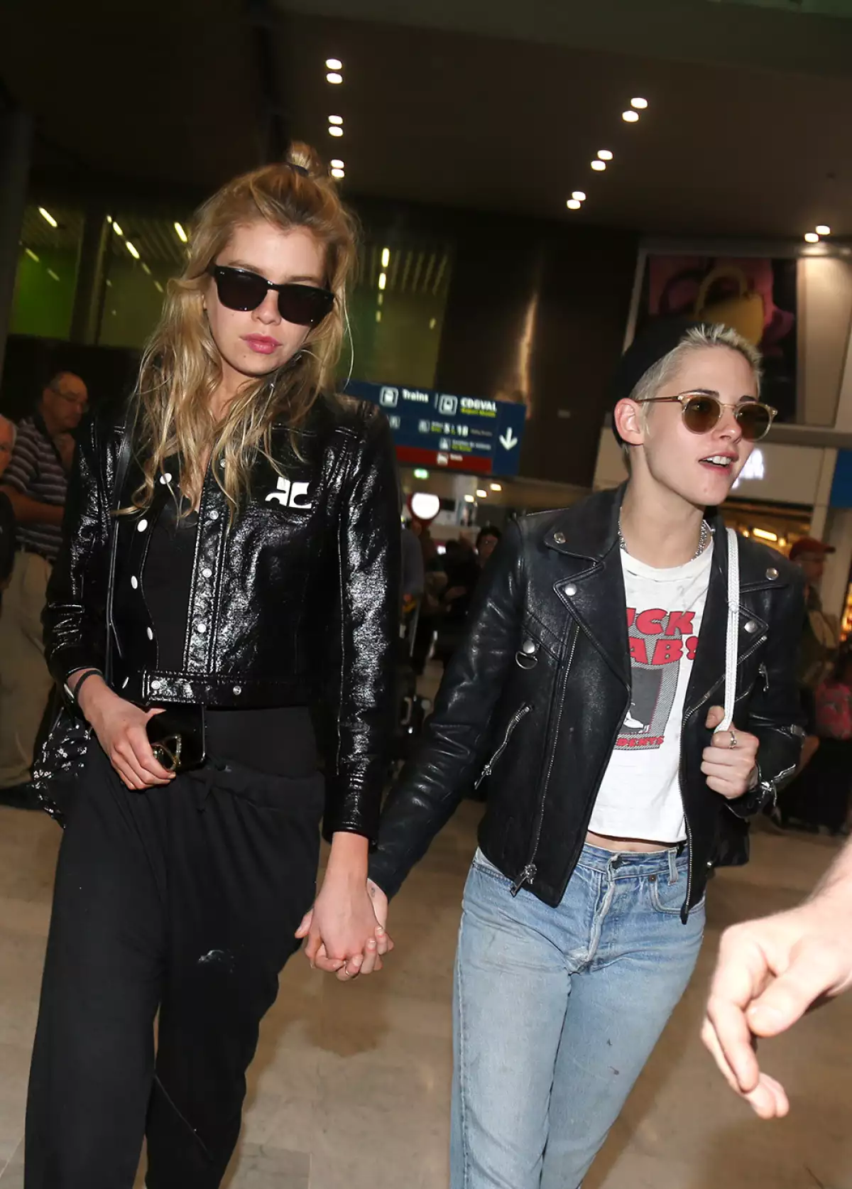 Kristen Stewart y Stella Maxwell