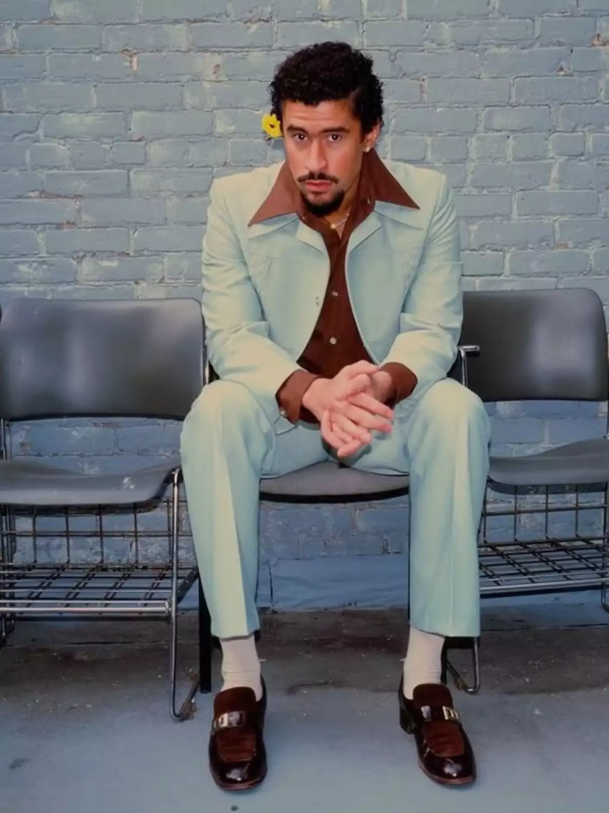 Bad Bunny en el set de su video musical NUEVAYoL