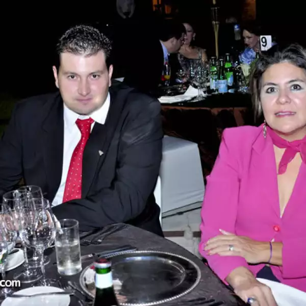 Bernardo Aguino y Maribel Zavala