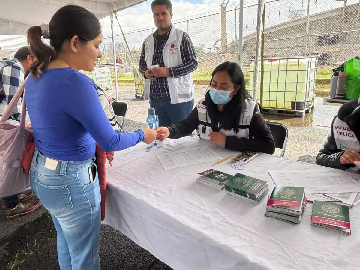 vacunas-unam.jpeg
