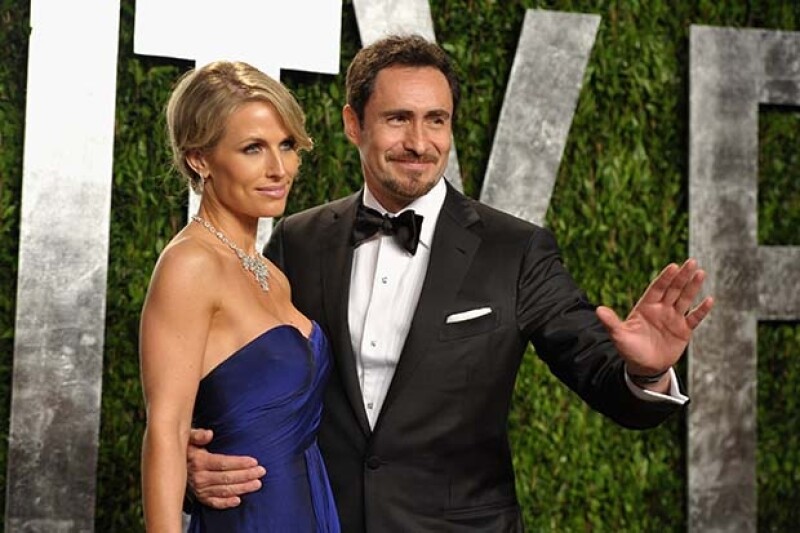 El actor mantiene una relación con la canadiense Stephanie Sherk.