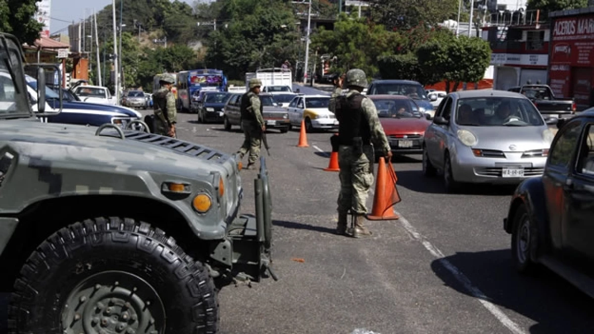 Militares-carretera