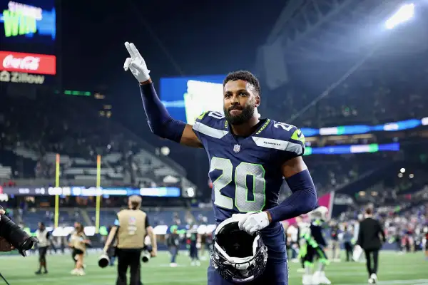 Jugador de Seattle celebra victoria sobre los Patriots