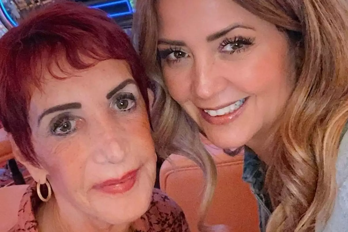 Isabel Martínez, mamá de Andrea Legarreta