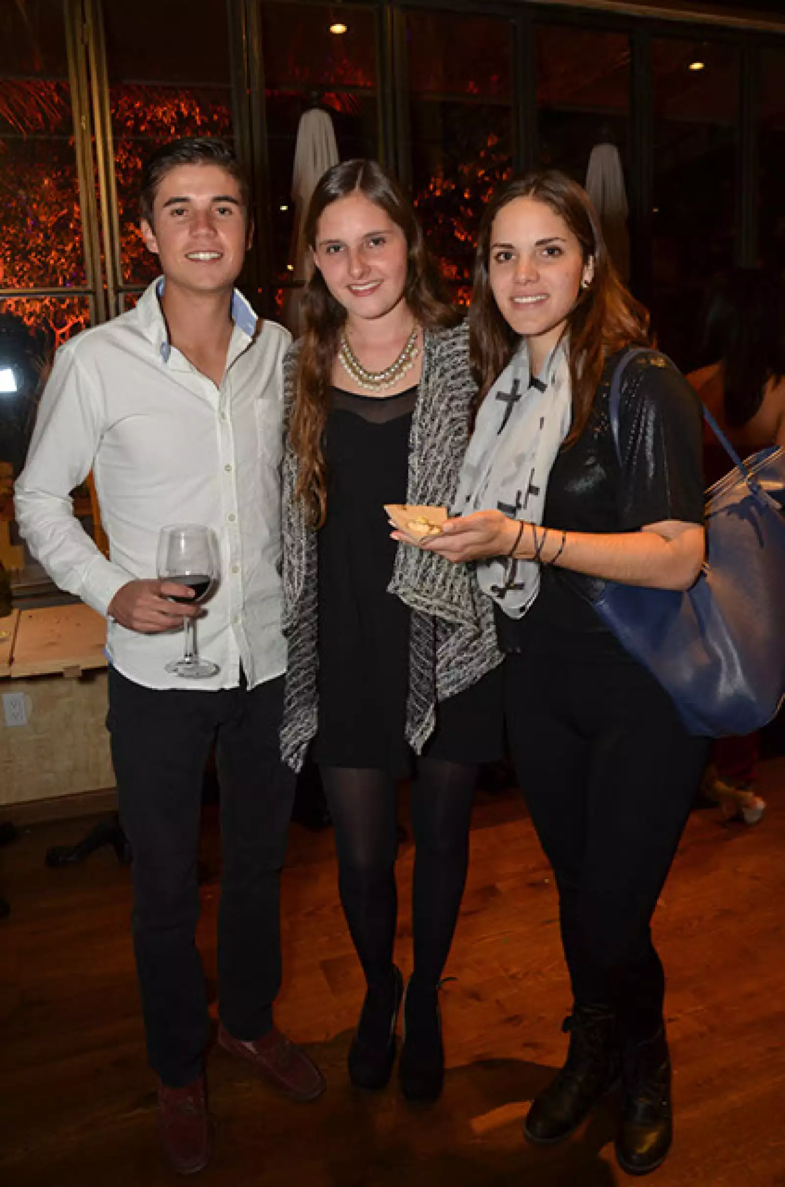 Pablo Osorio,Jimena Camacho y Mariana Carrillo.
