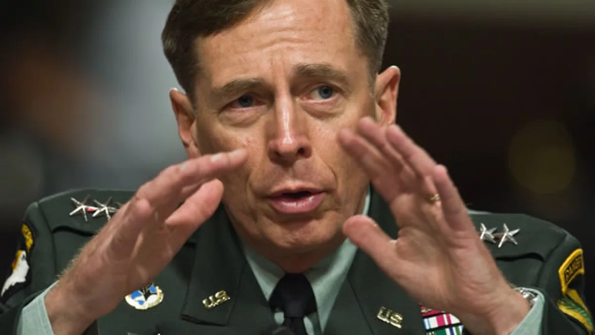 petraeus-senado-afp