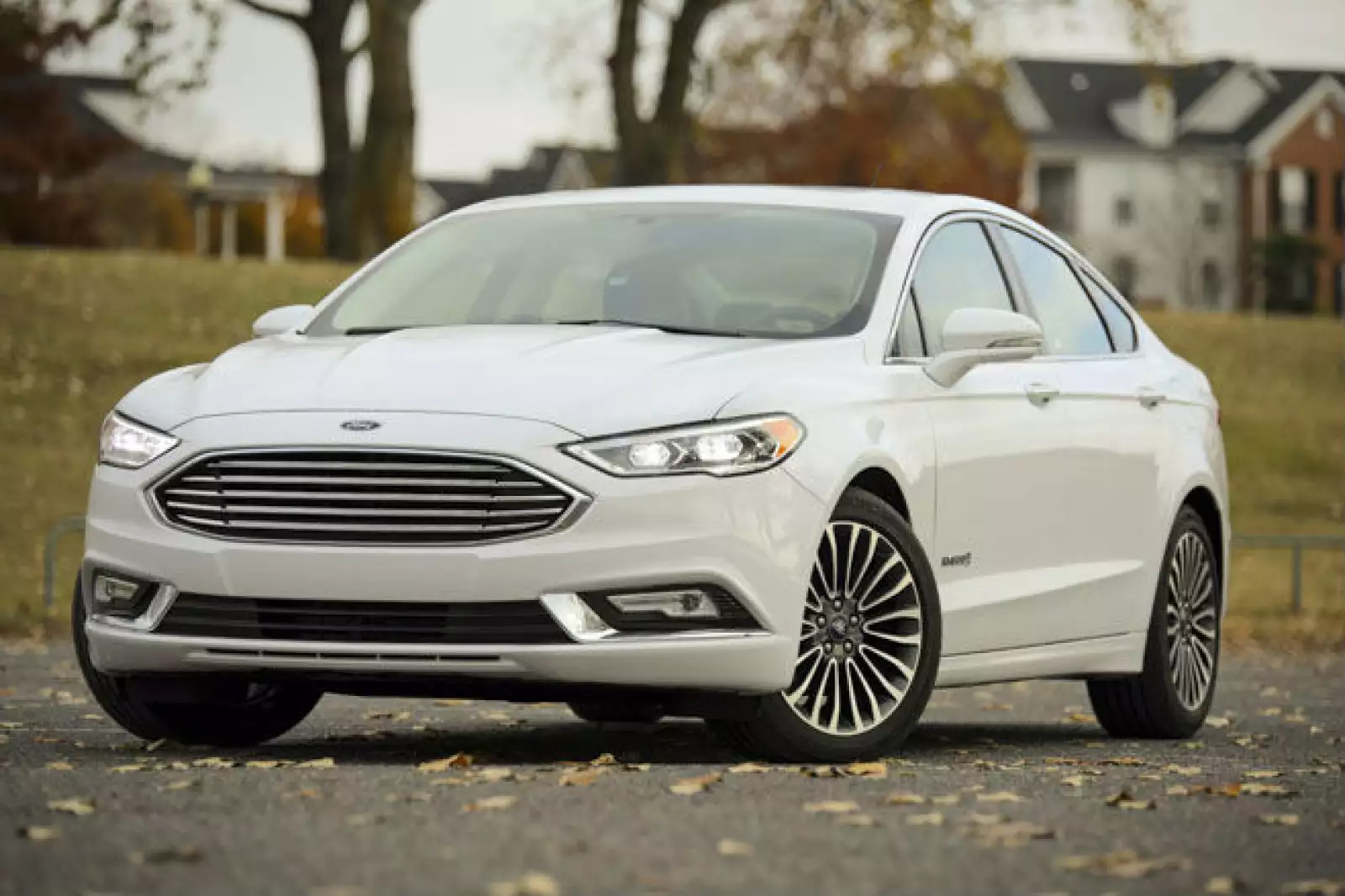 Ford Fusion h�brido