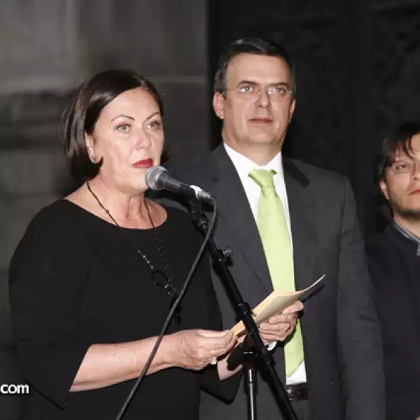 Elena Cepeda, Marcelo Ebrard y Rivelino