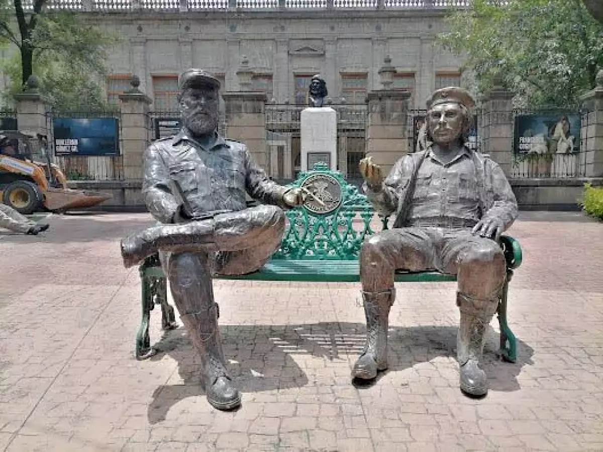 escultura-che-catro