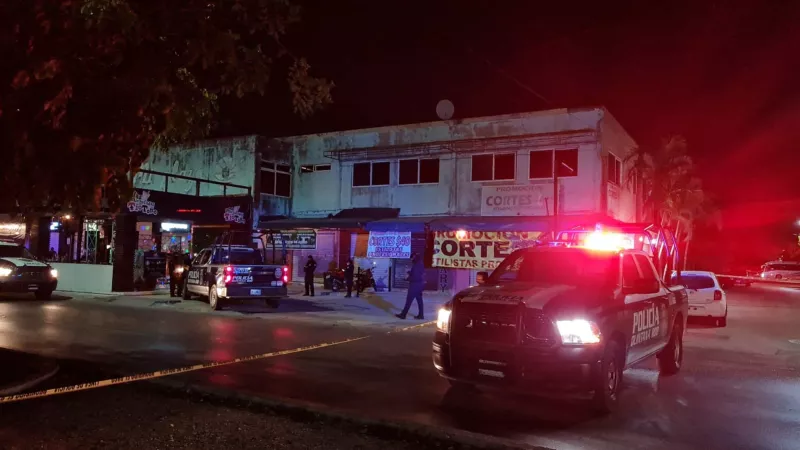 Balacera en bares de Cancún