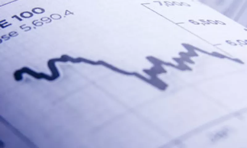 En un reporte de octubre, la OCDE recortó su estimación de crecimiento para EU y Europa. (Foto: Thinkstock)