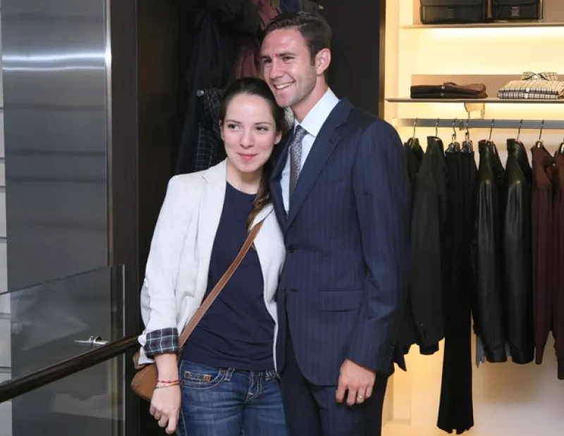 Hace unas semanas expertos en moda se encargaron de pulir el estilo del futbolista con una coordinación que incluyó prendas de alta moda para caballero.