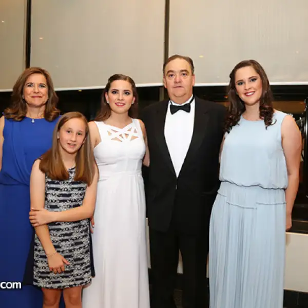 Lourdes,Natalia,Lucía Gustavo y Regina Martín del Campo