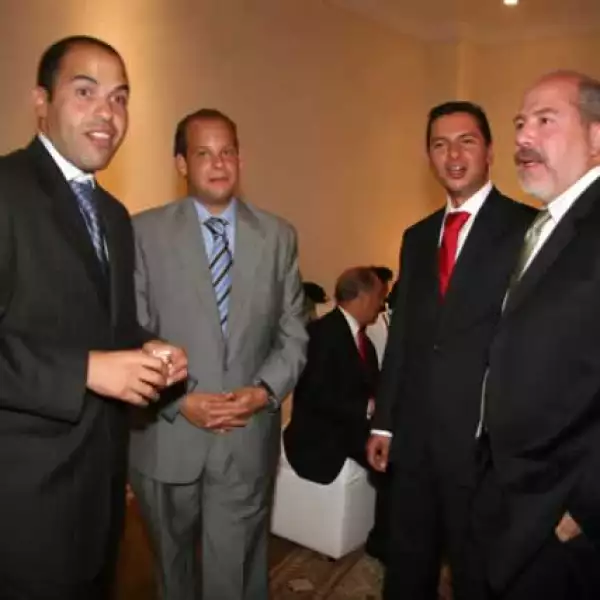 Premio Anáhuac a Laura Barrera Fortoul (Directora General DIF Edo. de México)