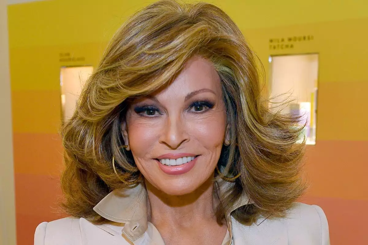 Muere Raquel Welch sex symbol de Hollywood y célebre por el famoso bikini de piel de venado