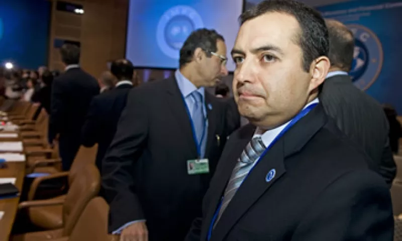 El jueves, Ernesto Cordero acusó irresponsabilidad de algunos países que aplicaron políticas erróneas. (Foto: AP)