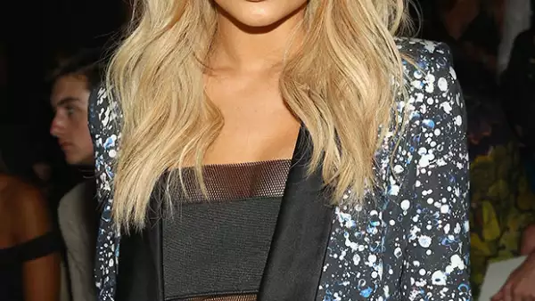 Las famosas técnicas de maquillaje que utilizan las Kardashian-Jenner pueden recrearse desde casa, pero eso no significa que saldrá barato.