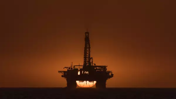 La producción privada de petróleo se desploma en México, ¿qué está pasando?