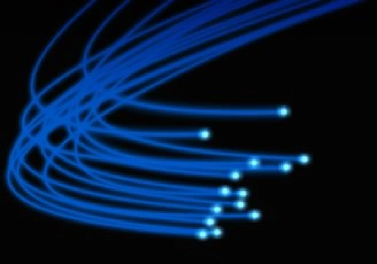 El Grupo de Inversionistas Telefónica-Televisa-Megacable es el único participante por hilos de fibra oscura. (Foto: SXC)