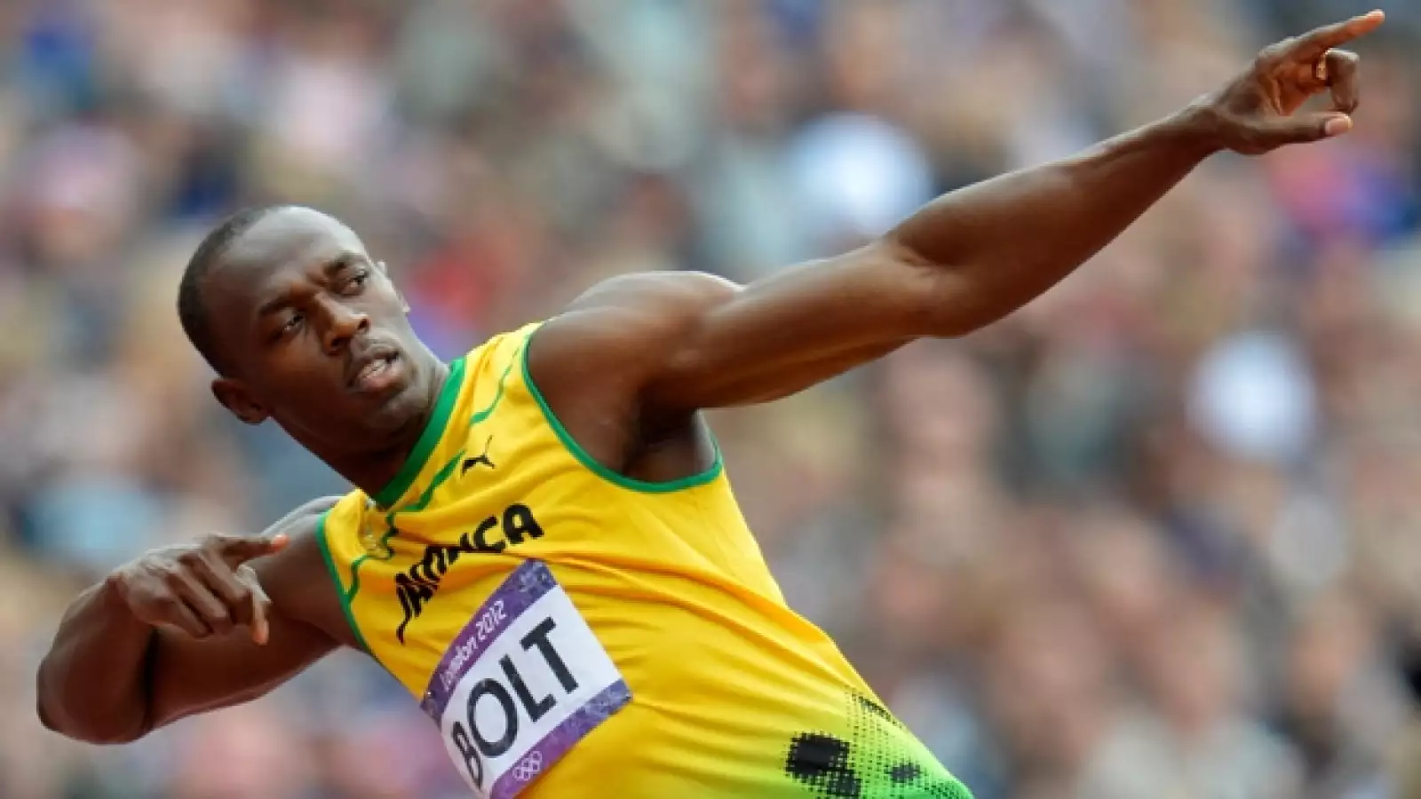 Usan Bolt celebra tras una carrera