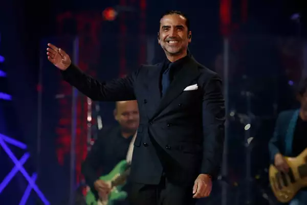 Alejandro Fernández ha tenido un año con mucho trabajo.