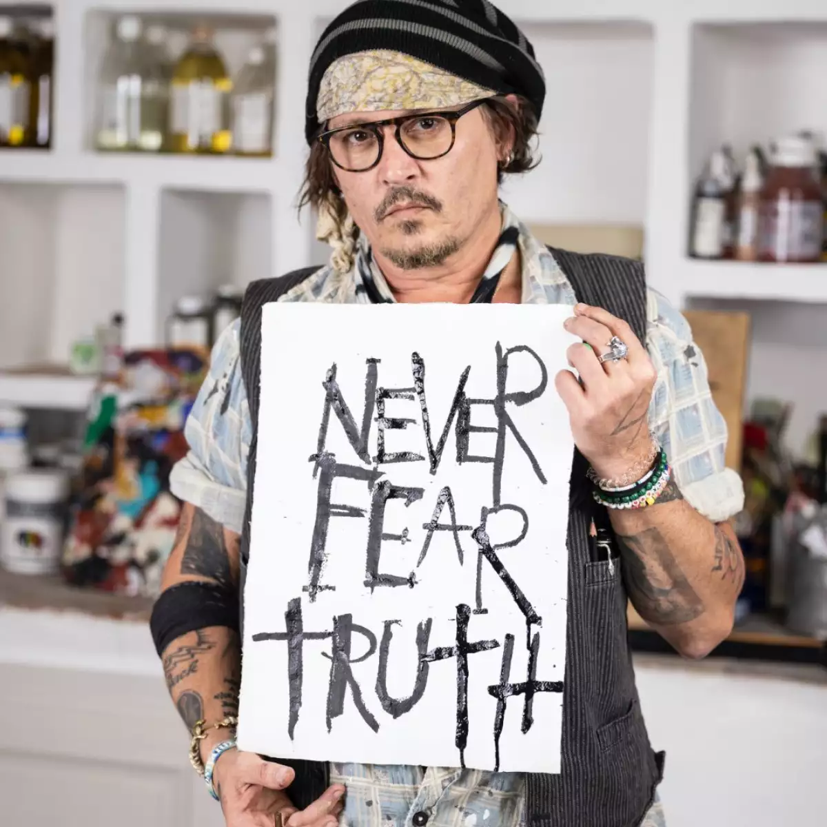 Johnny Depp colección Never Fear Truth