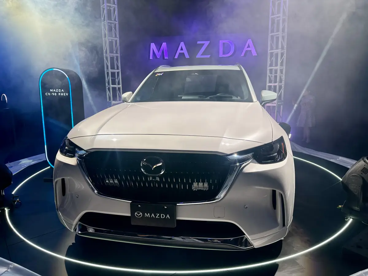 Mazda tardó, pero ya tiene una estrategia para los híbridos en México: la CX-90 PHEV es el primer paso