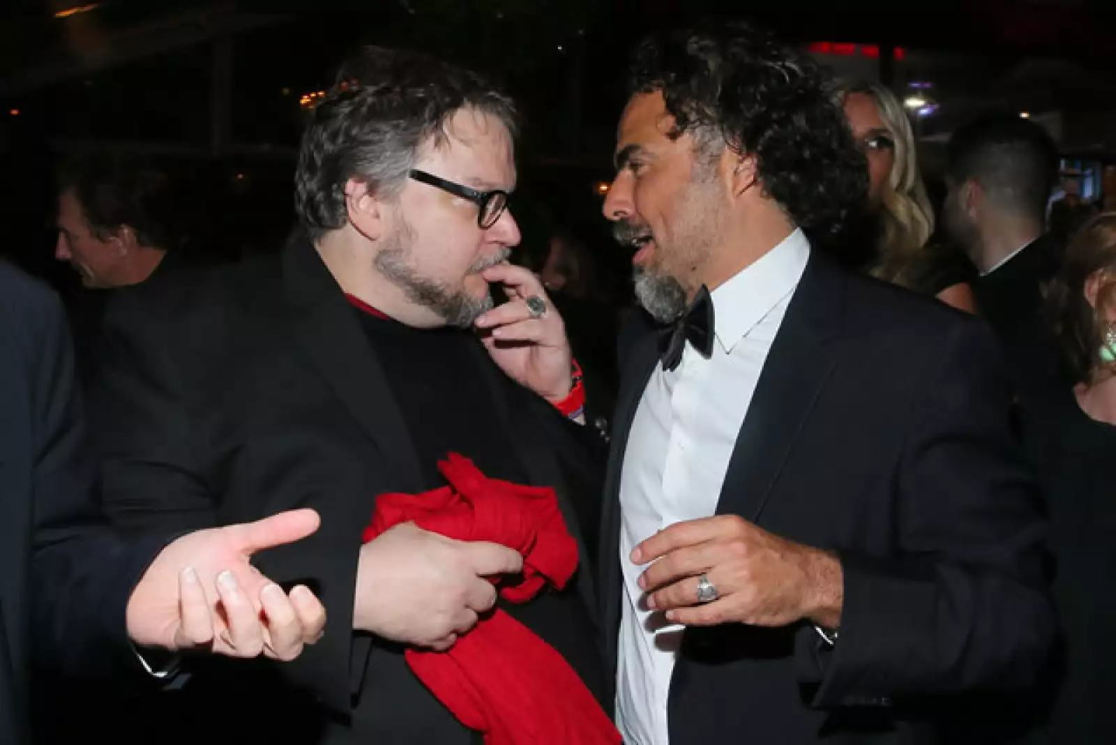 ¿De qué platicarían los directores Guillermo del Toro y Alejandro González Iñárritu?