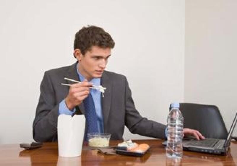 comida trabajo tarea multiple computadora tiempo